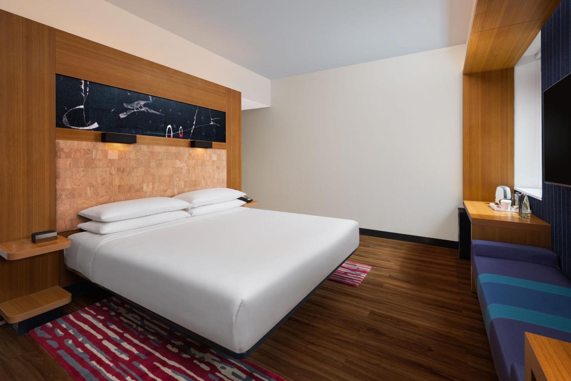 Aloft Bengaluru Outer Ring Road Bangalore Exterior foto
