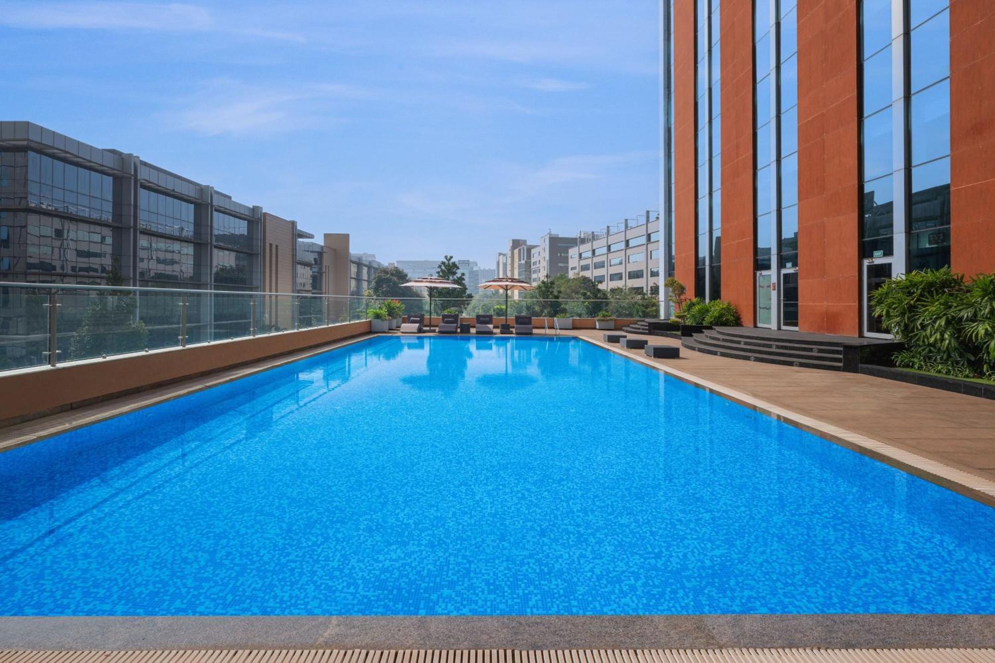 Aloft Bengaluru Outer Ring Road Bangalore Exterior foto
