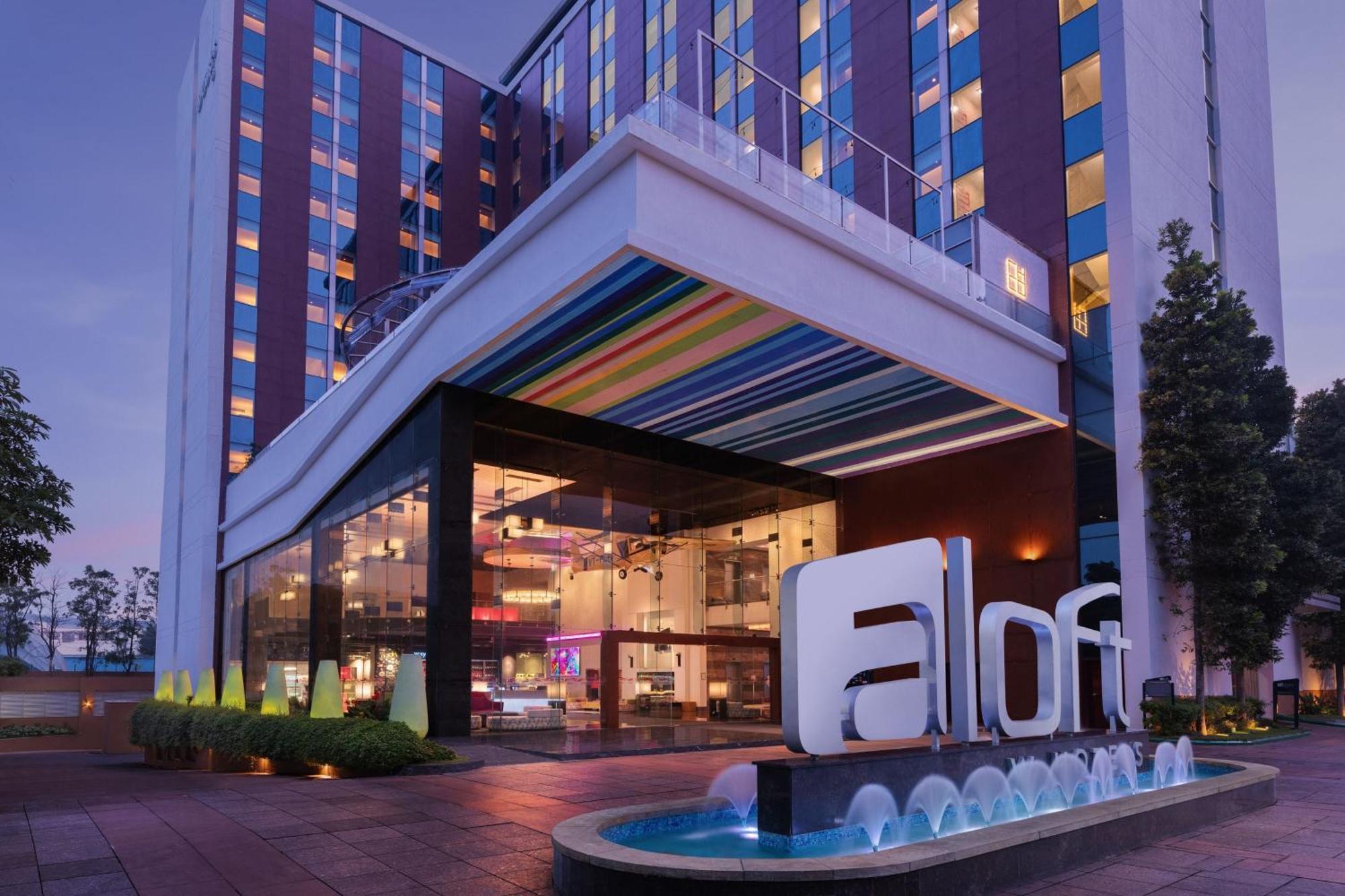Aloft Bengaluru Outer Ring Road Bangalore Exterior foto