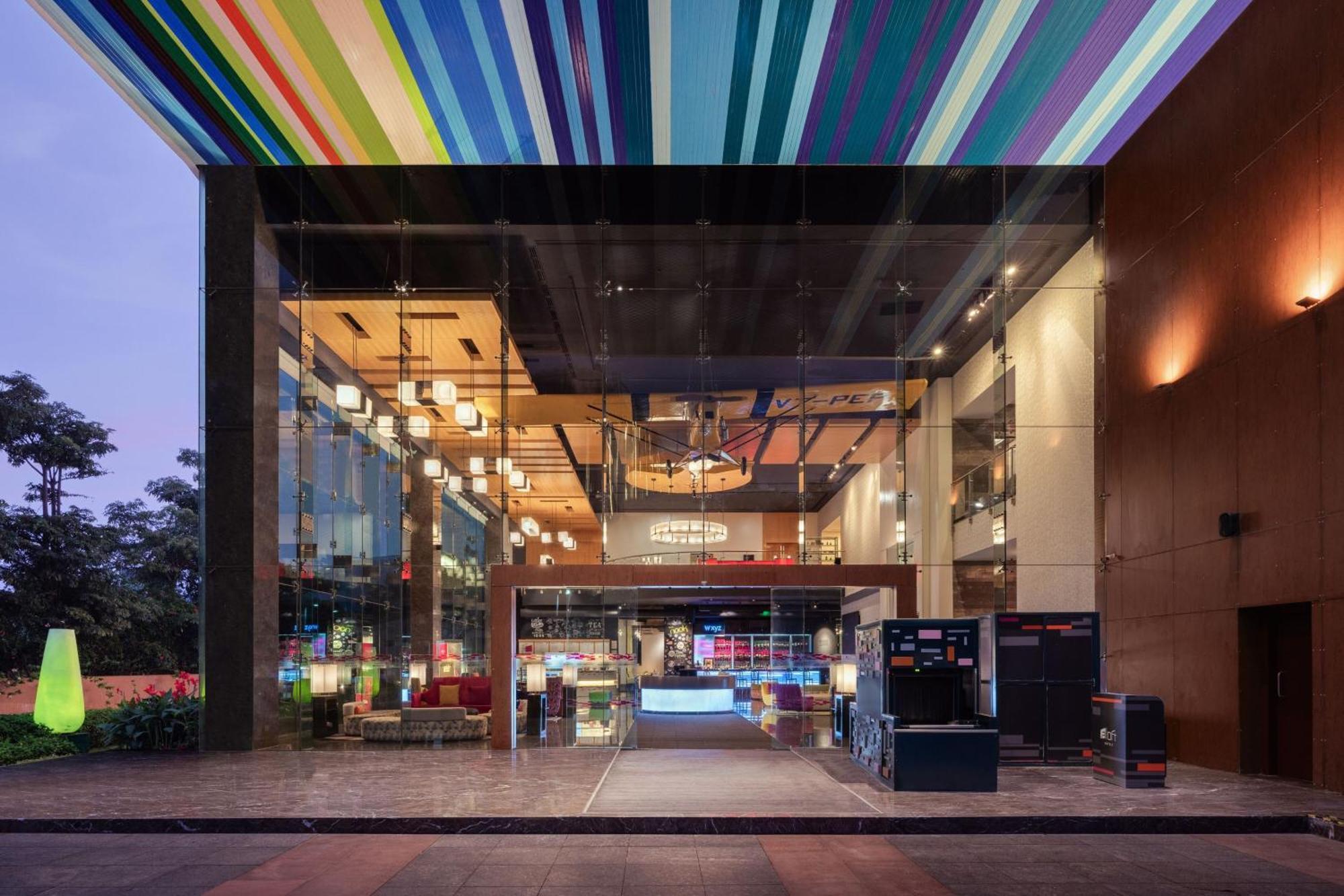Aloft Bengaluru Outer Ring Road Bangalore Exterior foto