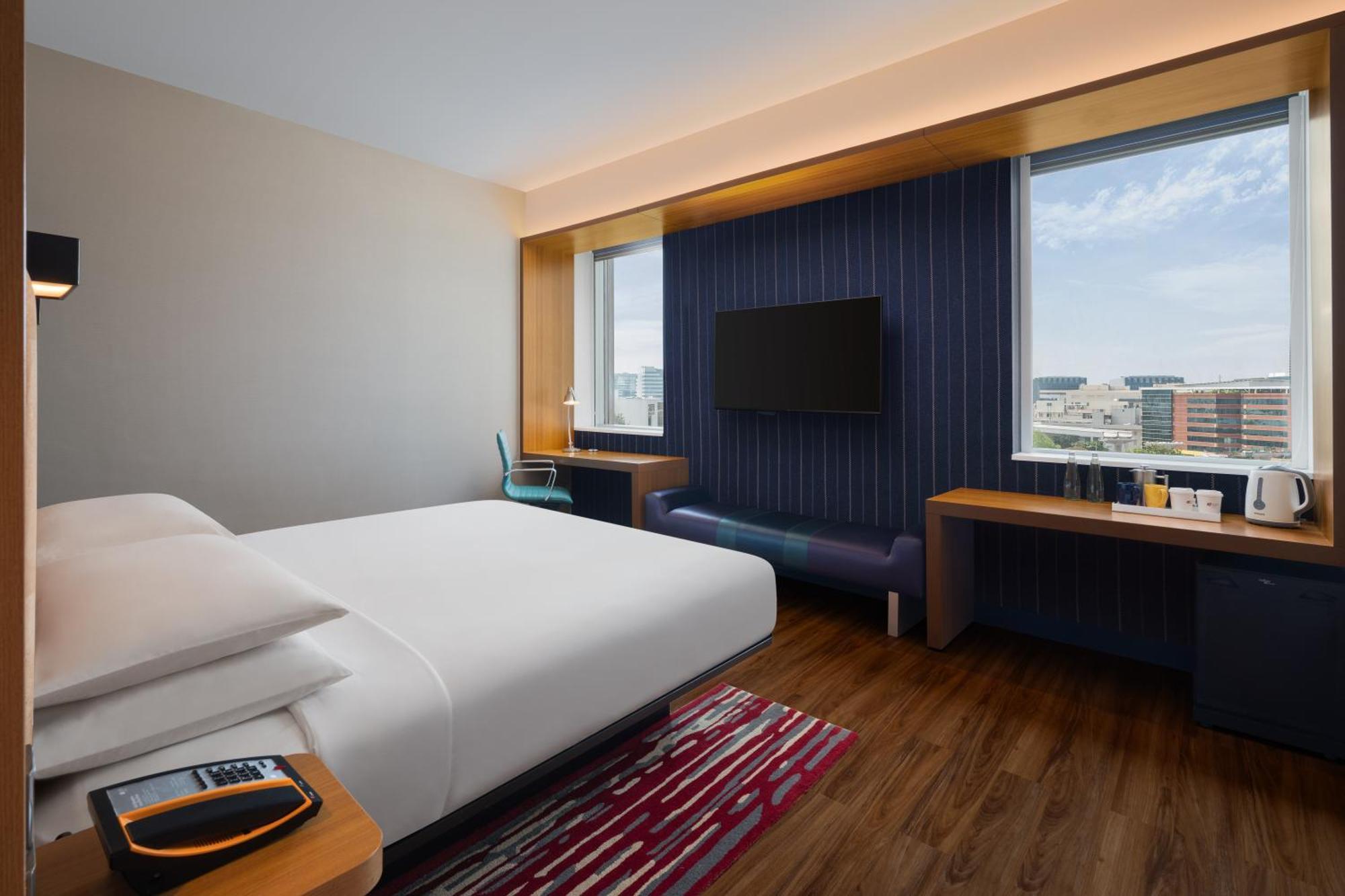 Aloft Bengaluru Outer Ring Road Bangalore Exterior foto