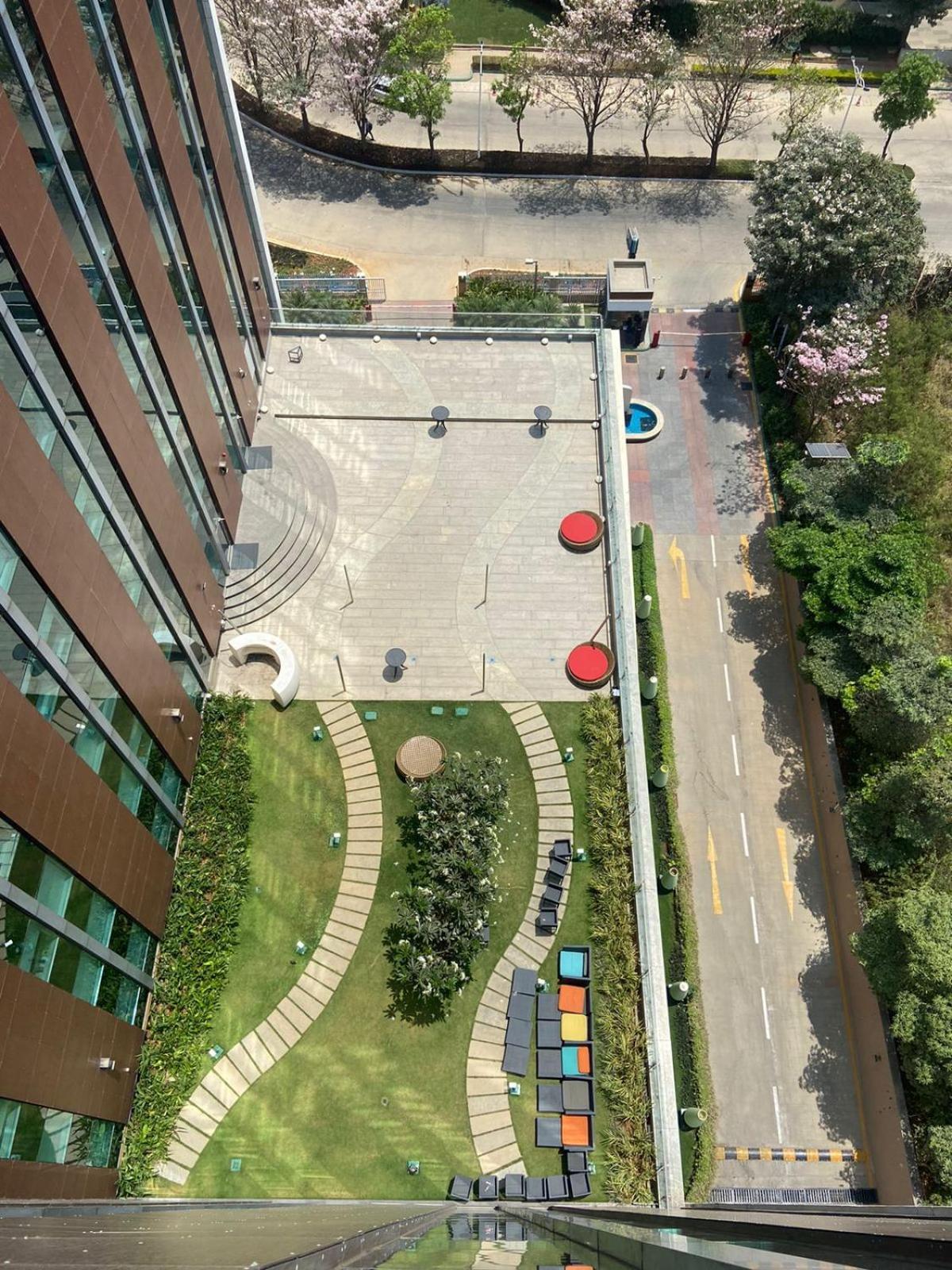 Aloft Bengaluru Outer Ring Road Bangalore Exterior foto
