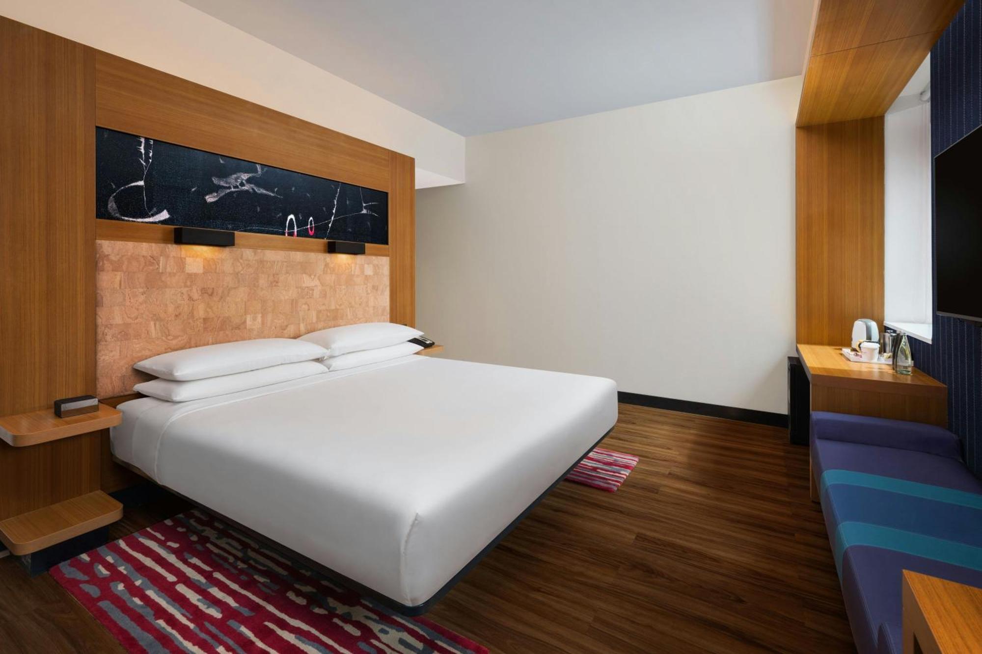 Aloft Bengaluru Outer Ring Road Bangalore Exterior foto