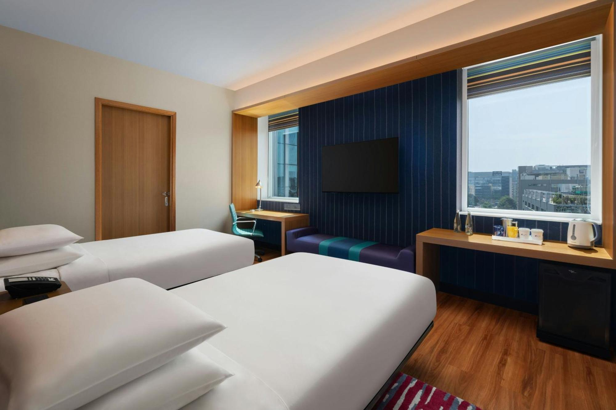 Aloft Bengaluru Outer Ring Road Bangalore Exterior foto